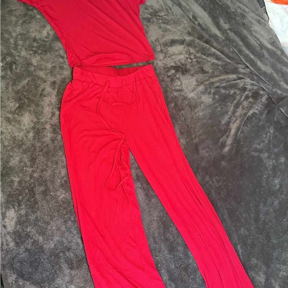 Red Lounge Set